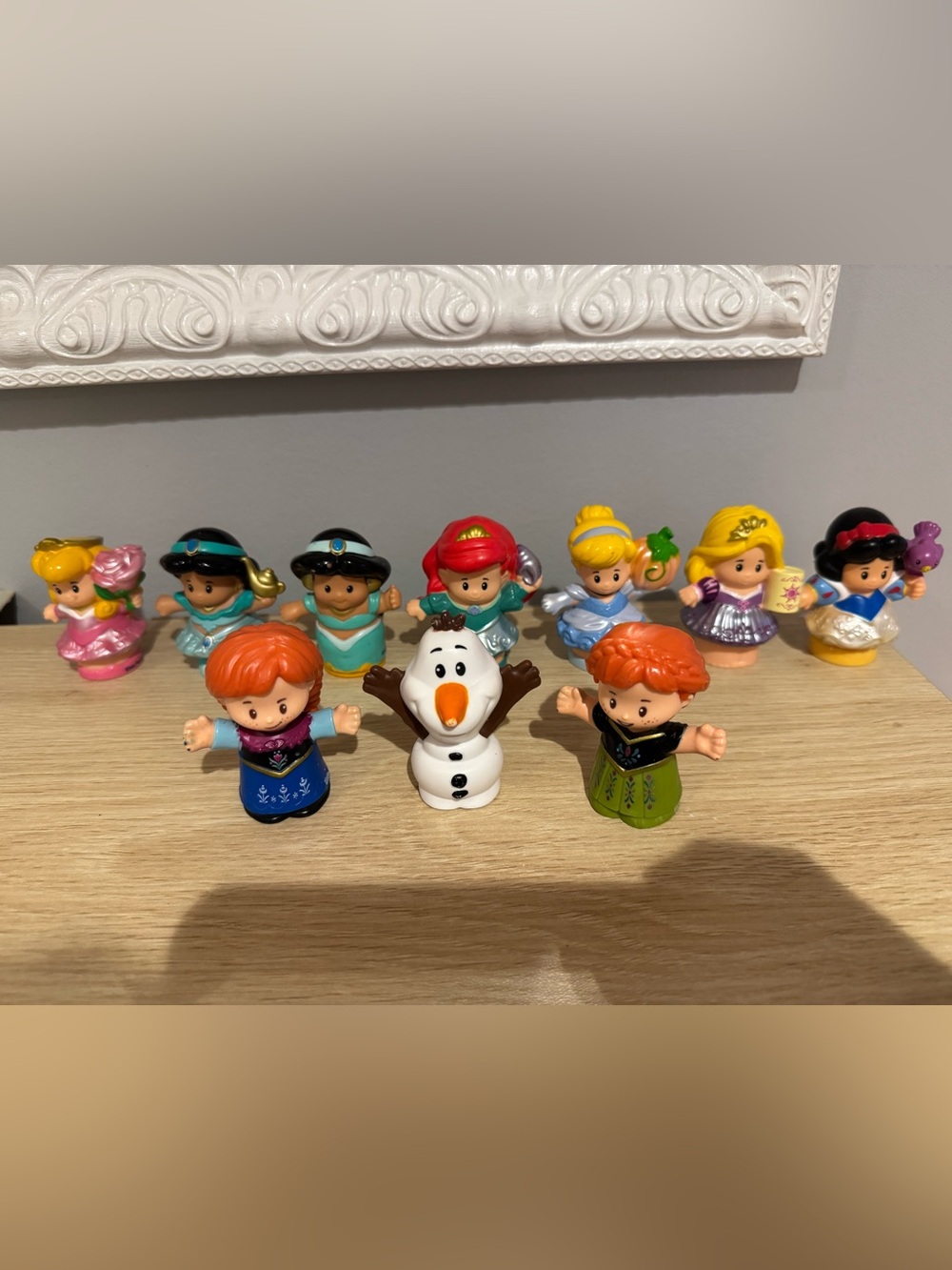 HUGE Disney Princesses Fisher Price Little People Figures Lot Of 10